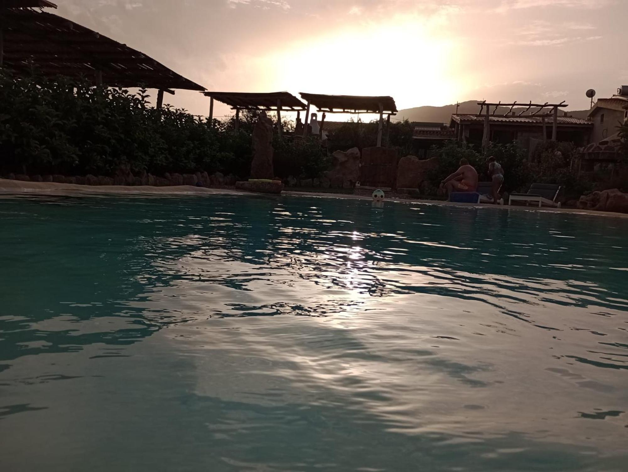 Villa Cuccuru Relax - A Orosei Esterno foto