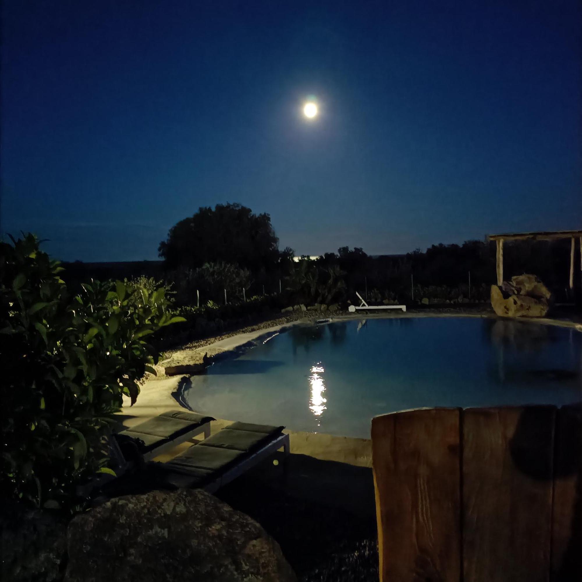 Villa Cuccuru Relax - A Orosei Esterno foto