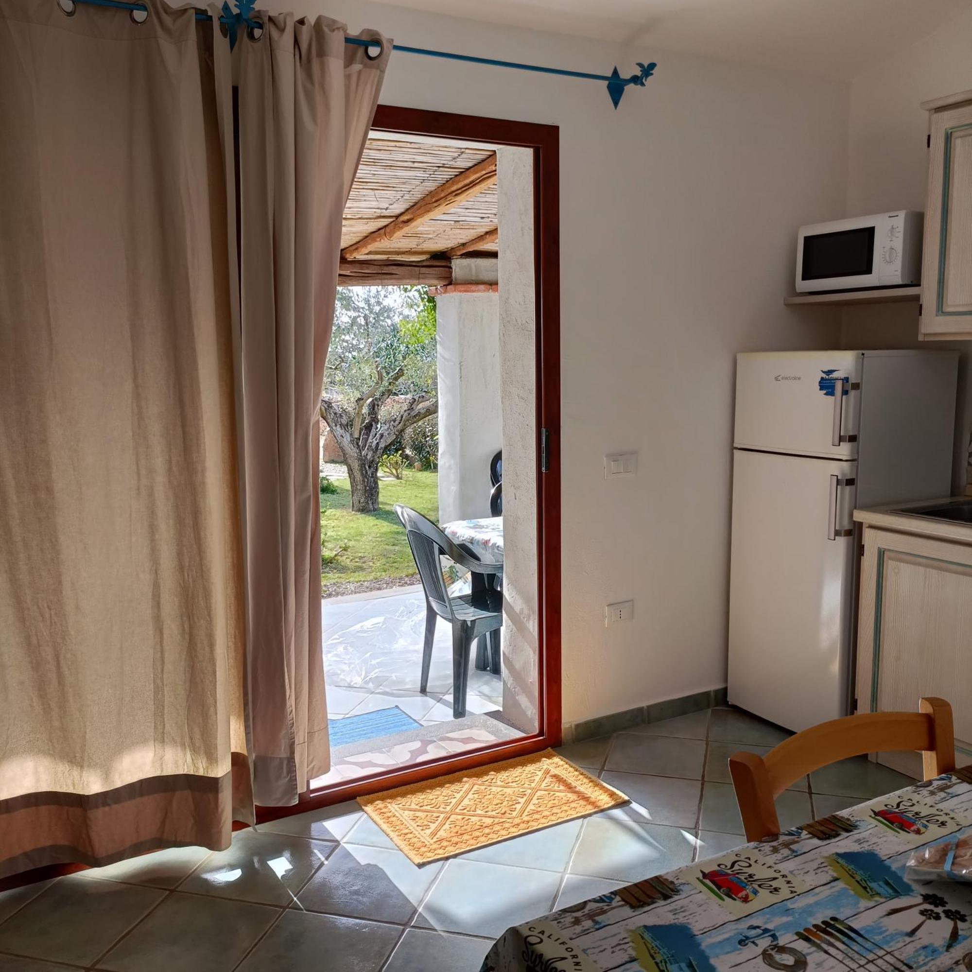 Villa Cuccuru Relax - A Orosei Esterno foto